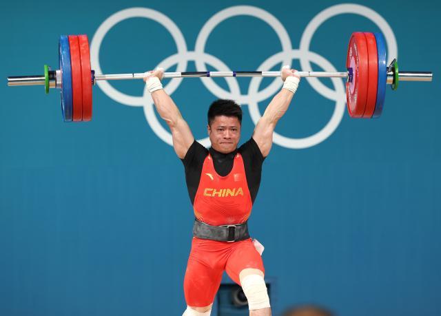 1723066444609091790.jpg 巴黎奥运会丨举重——男子61公斤级:中国选手李发彬夺冠XxjpseC010497_20240807_MVPFN0A001.jpg